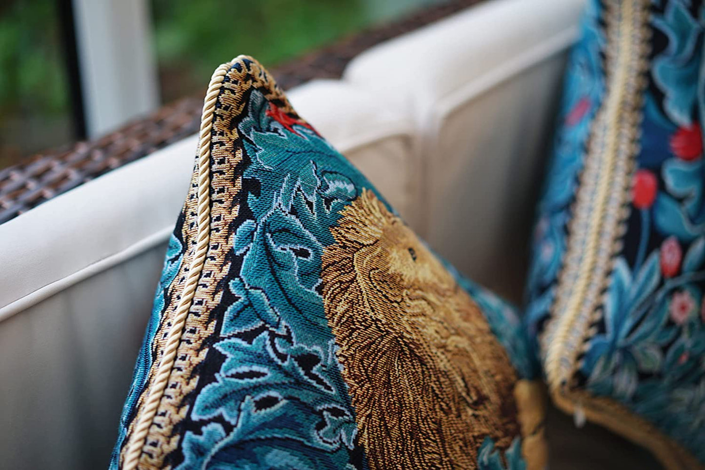 Tapestry Cushion Cover Decorative Sofa Cushions with Lion and Forest by William Morris (The Lion)