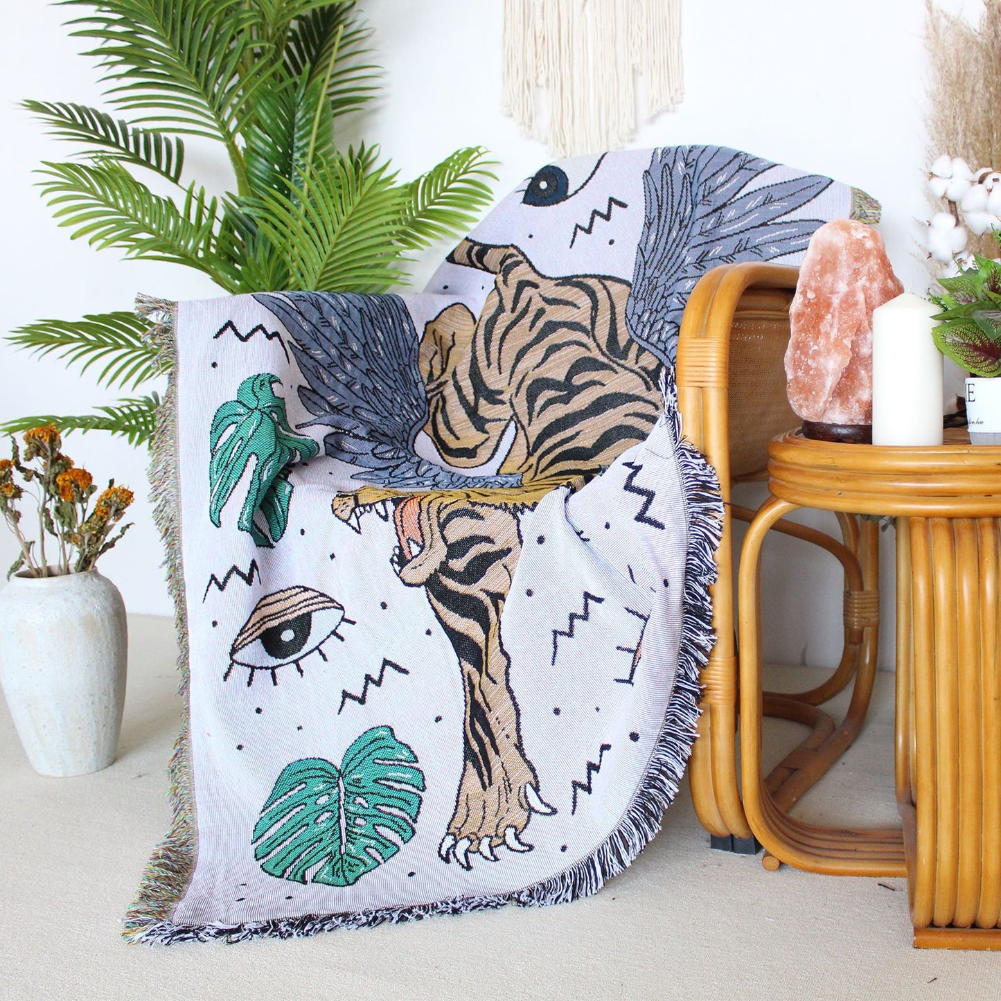 Tiger Tale Woven Throw Blanket Picnic Blanket Sofa Covers 130 x 160 CM