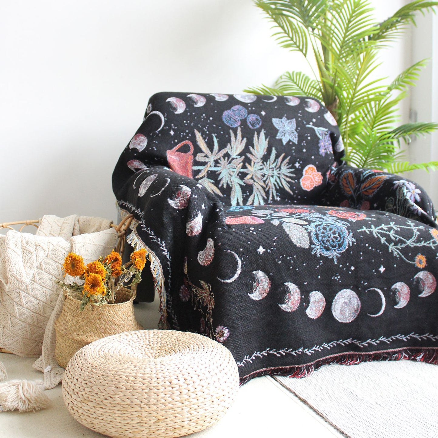 Moon Vase Woven Tapestry Throw Blanket Picnic Blanket Sofa Covers 130 x 160 CM